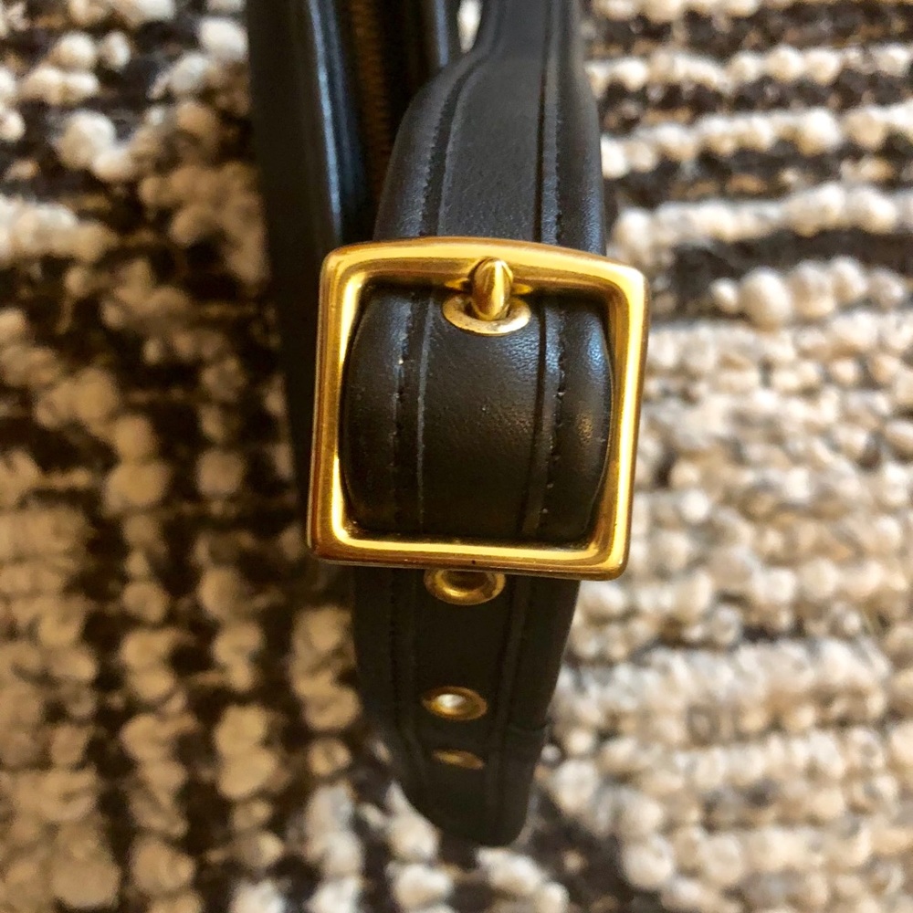 Vintage Coach mint condition black crossbody bag - Picture 3 of 8